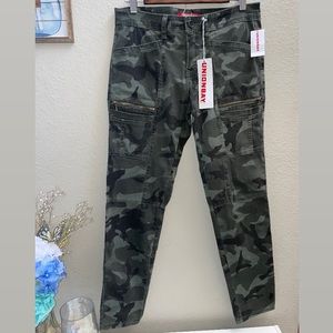 NWT UNIONBAY Cargo Pants